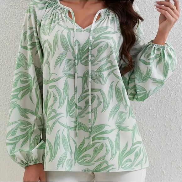 Like New Women's Size Large Long Sleeve Leaf Print Tie Neck Blouse - Picture 4 of 13